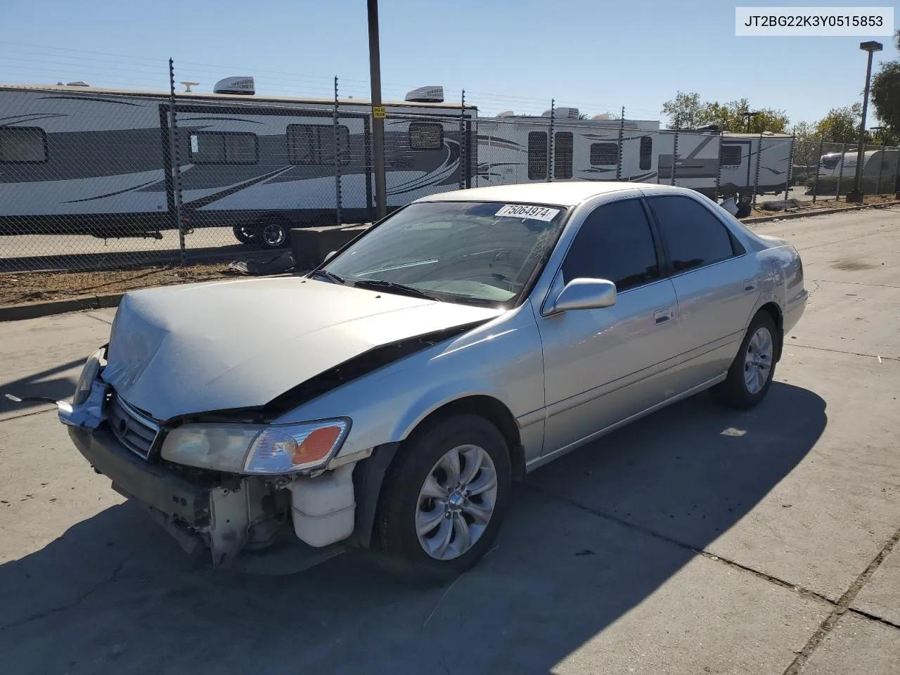 2000 Toyota Camry Ce VIN: JT2BG22K3Y0515853 Lot: 75064974