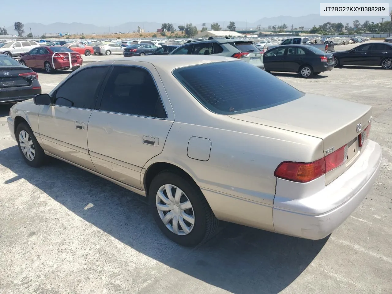 2000 Toyota Camry Ce VIN: JT2BG22KXY0388289 Lot: 75473594