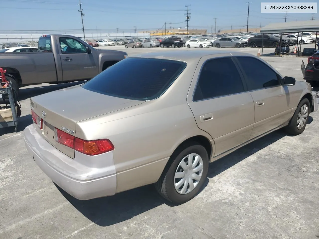 2000 Toyota Camry Ce VIN: JT2BG22KXY0388289 Lot: 75473594