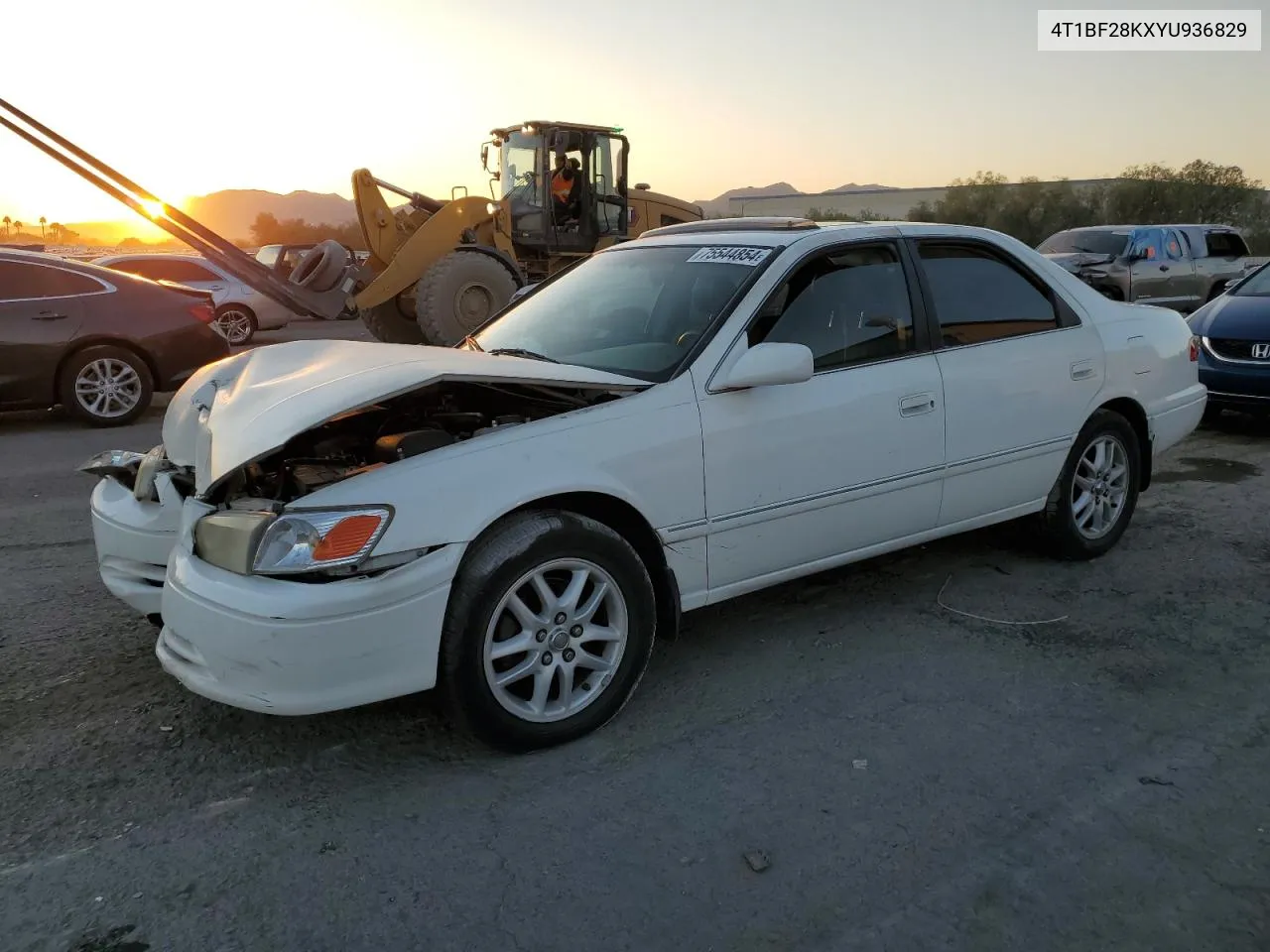 2000 Toyota Camry Le VIN: 4T1BF28KXYU936829 Lot: 75544854