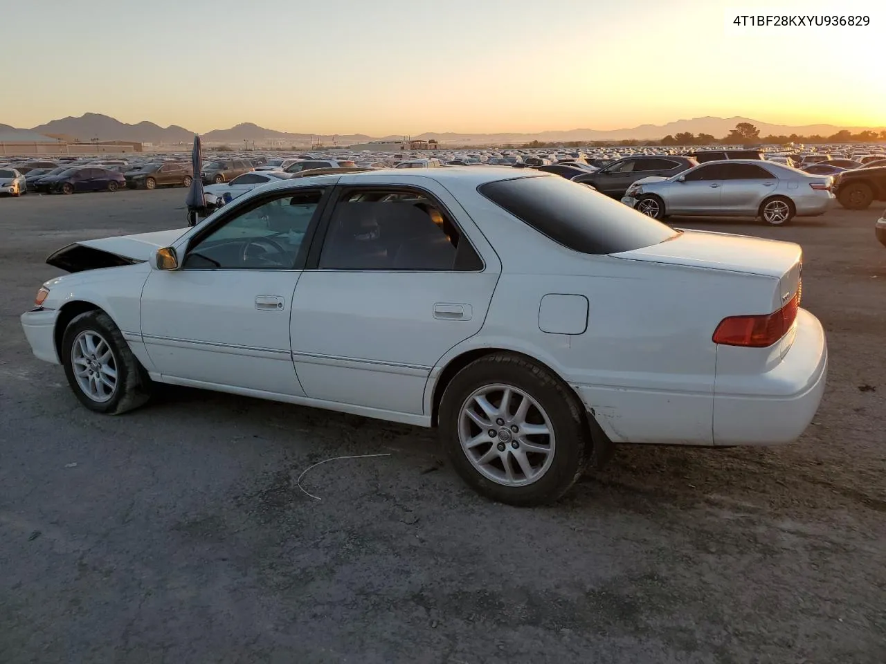 2000 Toyota Camry Le VIN: 4T1BF28KXYU936829 Lot: 75544854