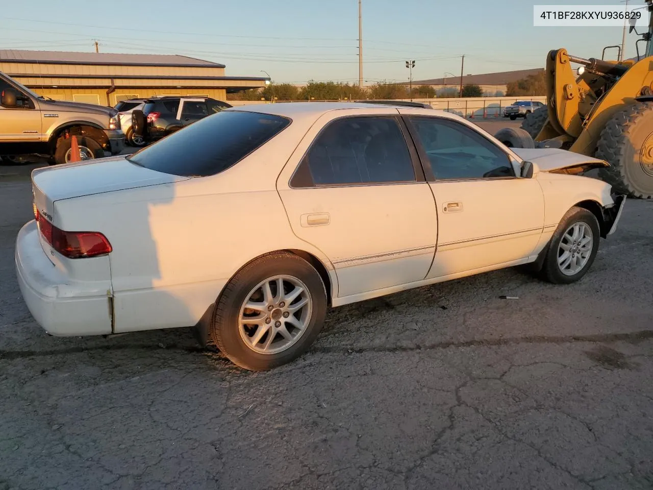 2000 Toyota Camry Le VIN: 4T1BF28KXYU936829 Lot: 75544854