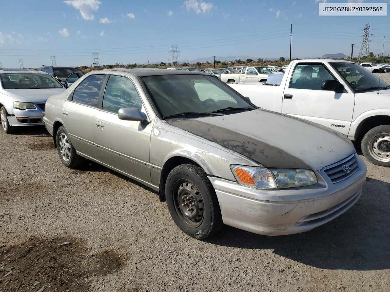 2000 Toyota Camry Le VIN: JT2BG28K2Y0392568 Lot: 75747844