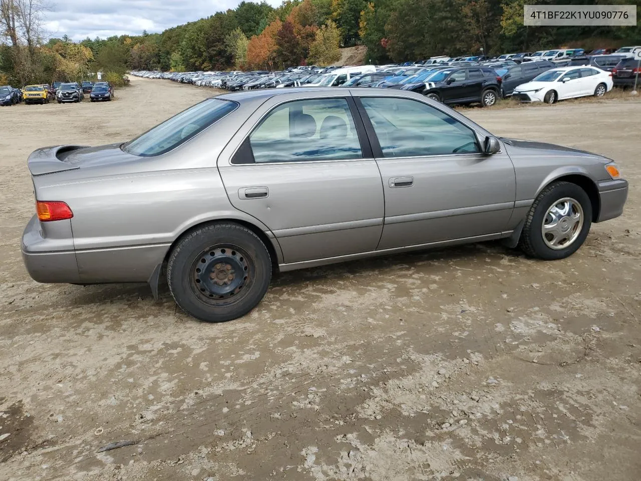 2000 Toyota Camry Le VIN: 4T1BF22K1YU090776 Lot: 76269544