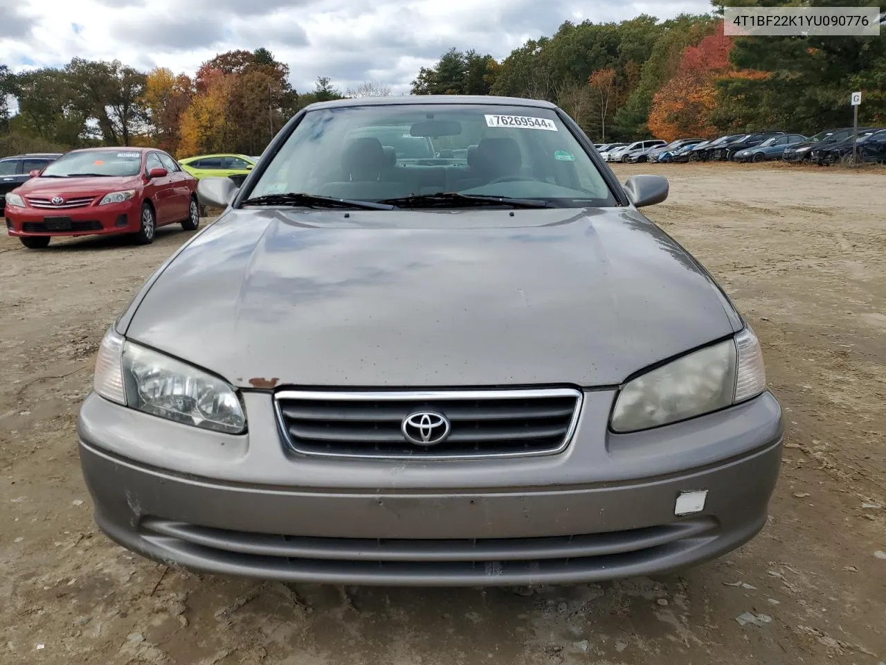 2000 Toyota Camry Le VIN: 4T1BF22K1YU090776 Lot: 76269544