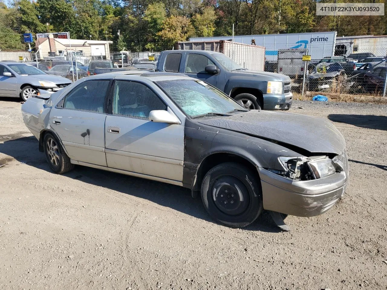 2000 Toyota Camry Le VIN: 4T1BF22K3YU093520 Lot: 76708834