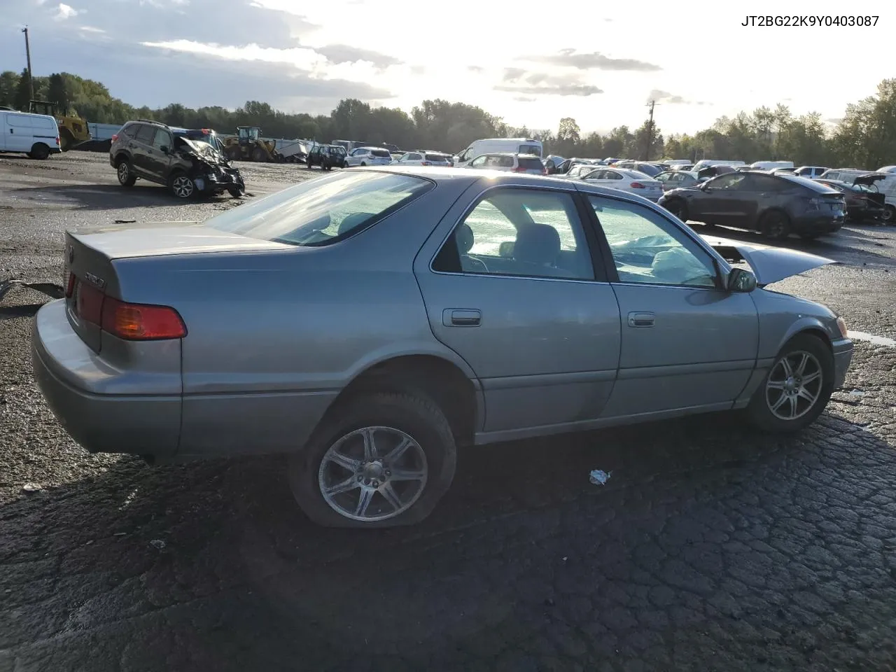 2000 Toyota Camry Ce VIN: JT2BG22K9Y0403087 Lot: 76744814