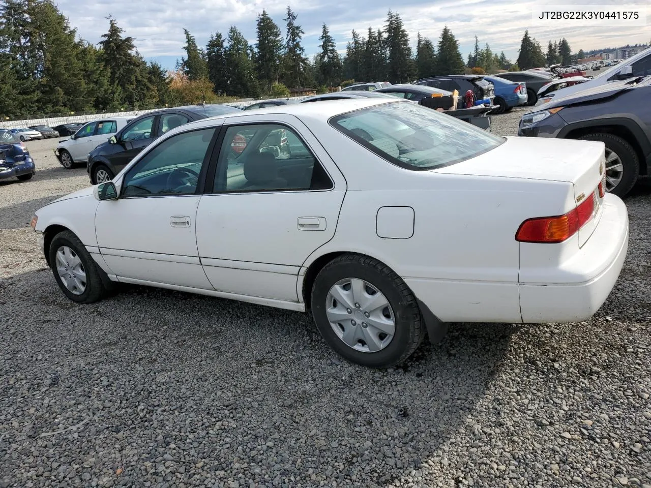 2000 Toyota Camry Ce VIN: JT2BG22K3Y0441575 Lot: 77170724