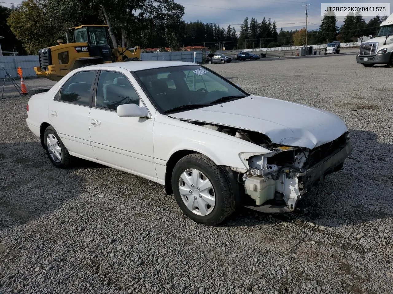 2000 Toyota Camry Ce VIN: JT2BG22K3Y0441575 Lot: 77170724