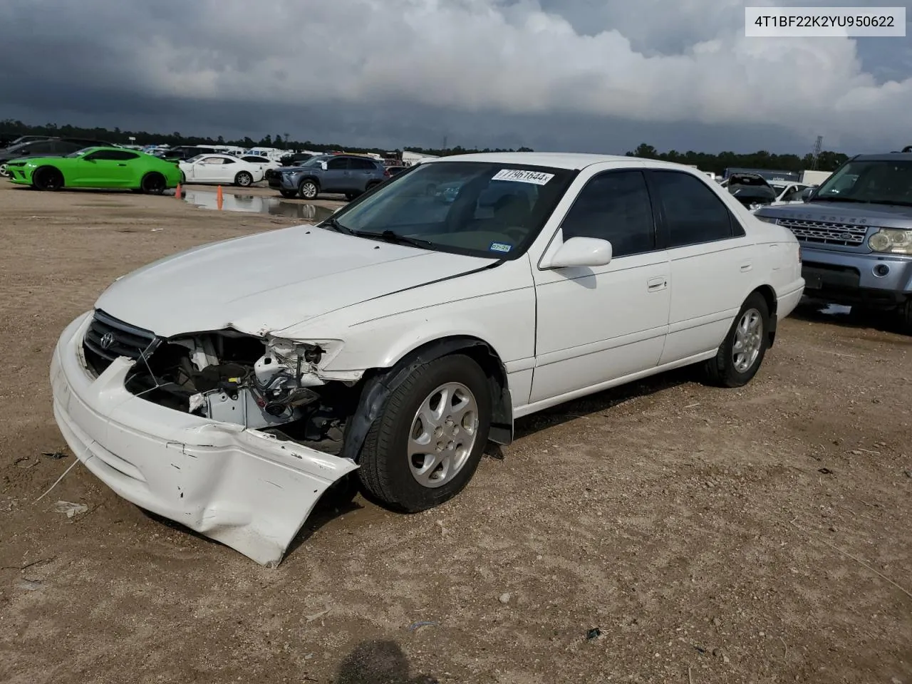 2000 Toyota Camry Le VIN: 4T1BF22K2YU950622 Lot: 77961644