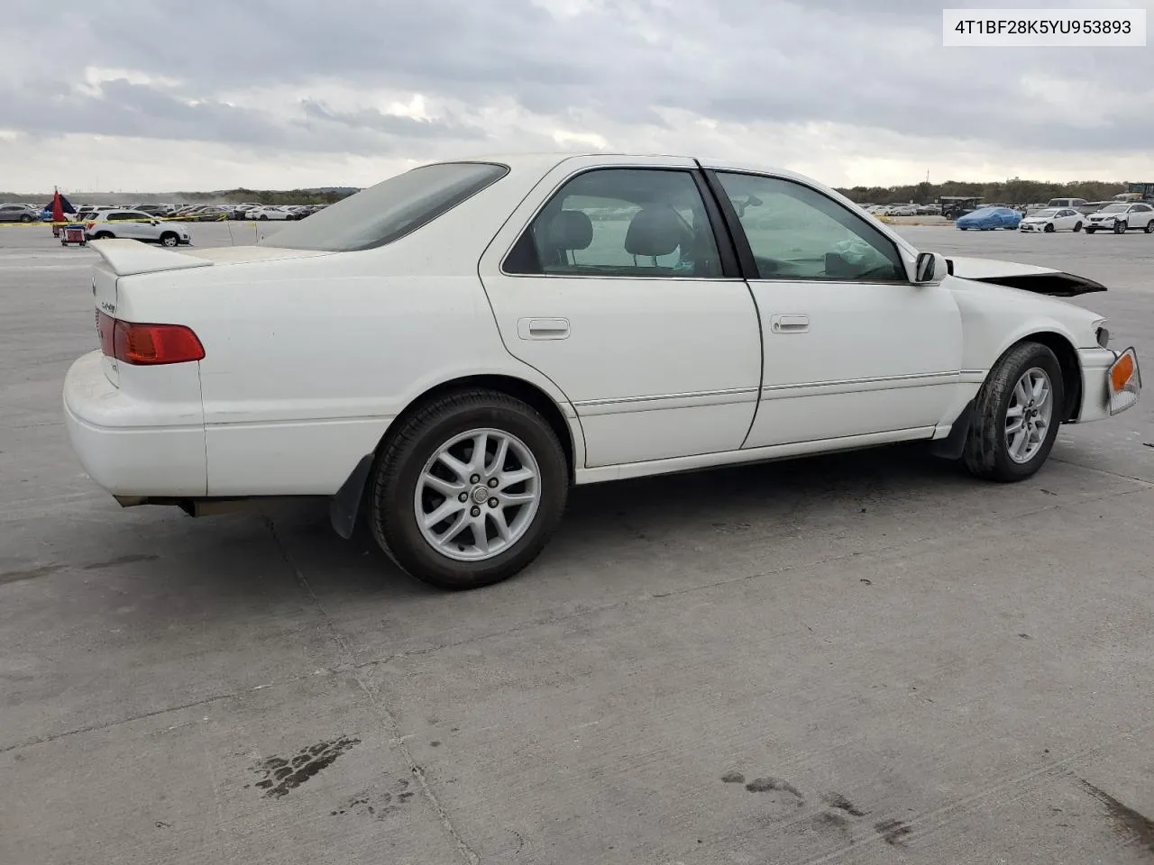 2000 Toyota Camry Le VIN: 4T1BF28K5YU953893 Lot: 78225384