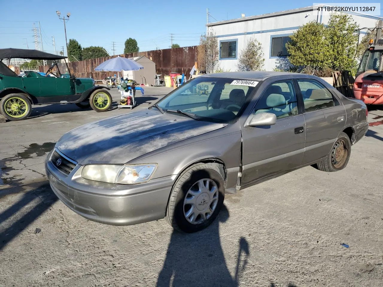 2000 Toyota Camry Le VIN: 4T1BF22K0YU112847 Lot: 79769664