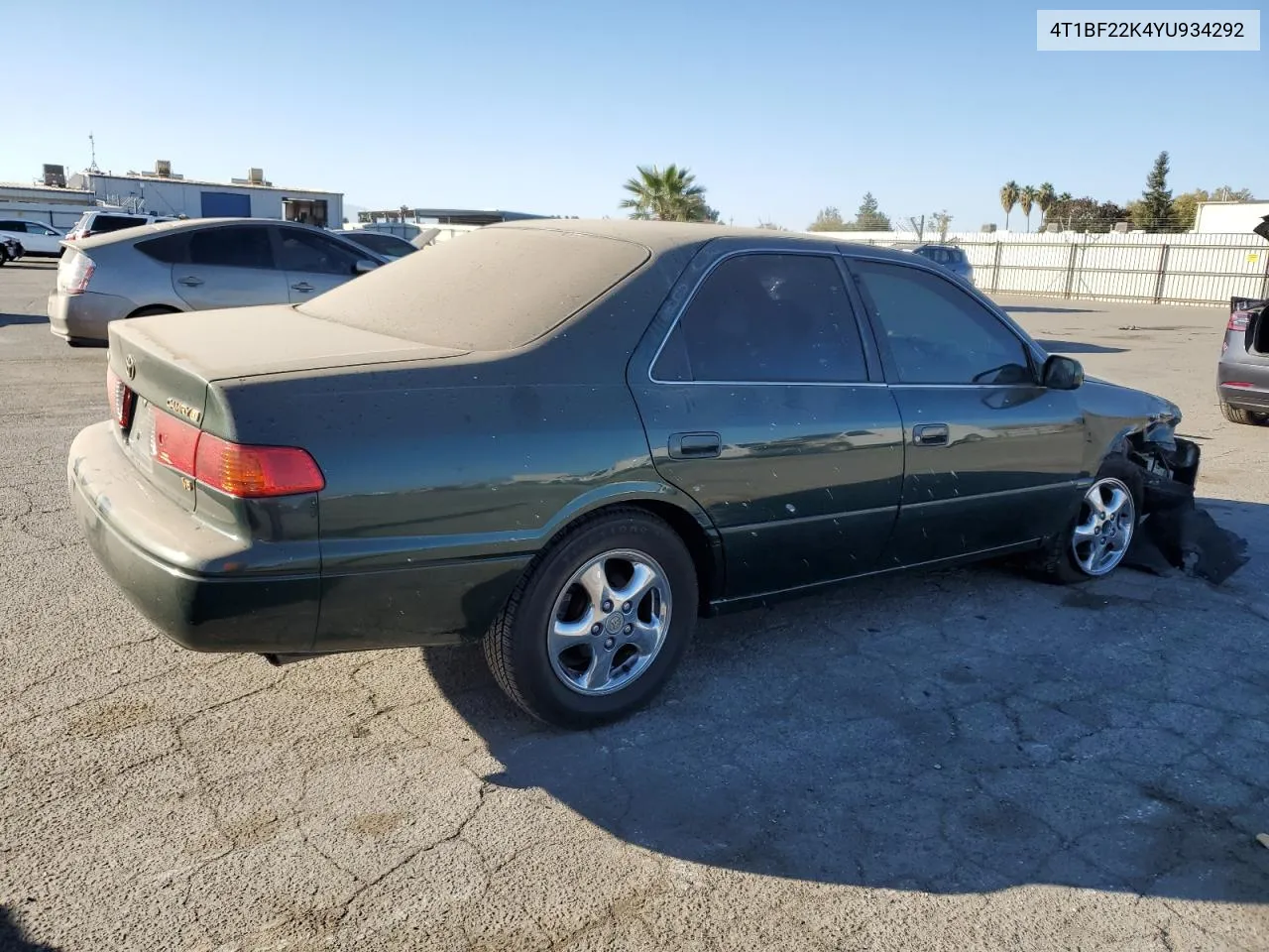 2000 Toyota Camry Le VIN: 4T1BF22K4YU934292 Lot: 80100854