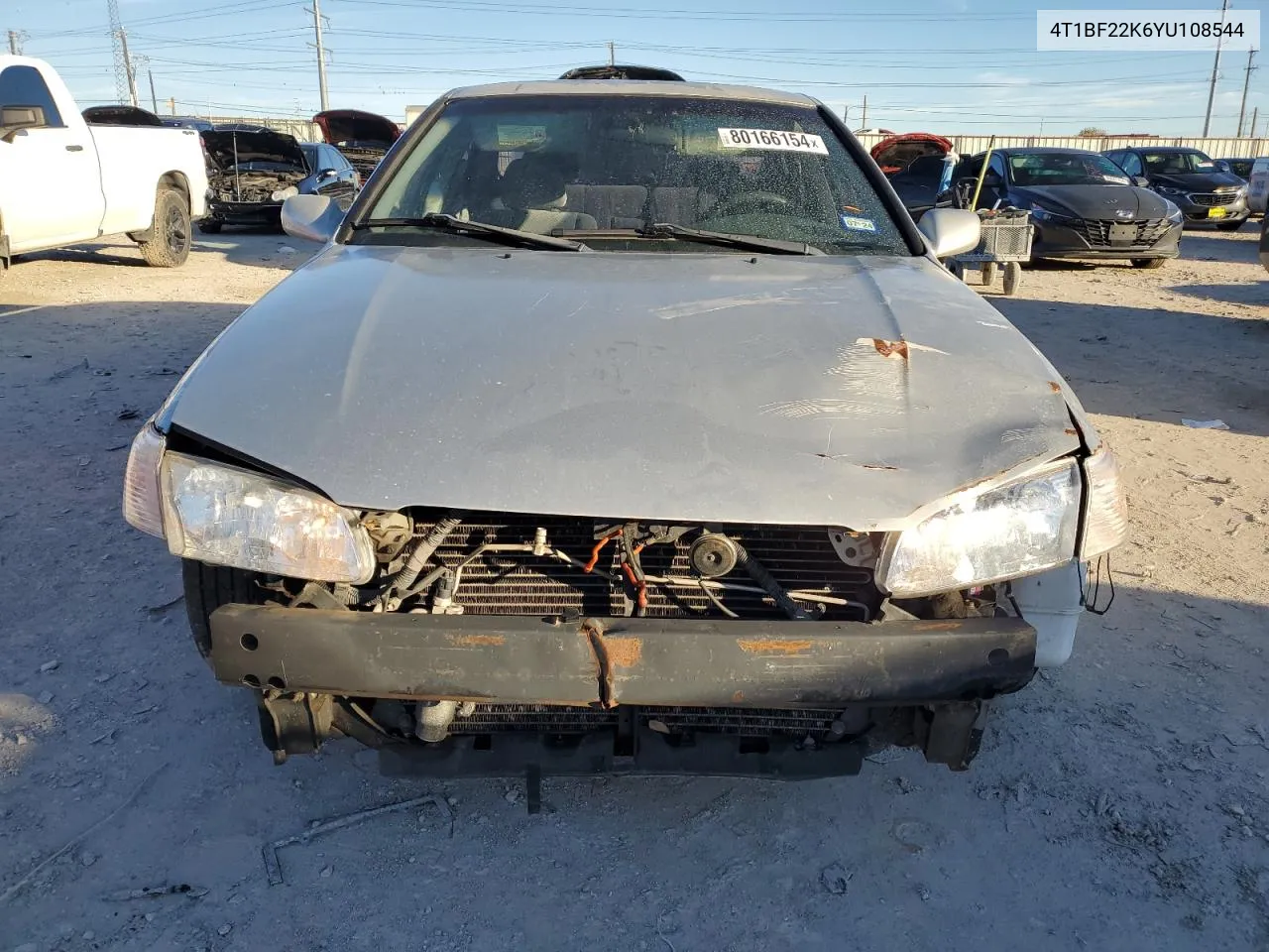 2000 Toyota Camry Le VIN: 4T1BF22K6YU108544 Lot: 80166154