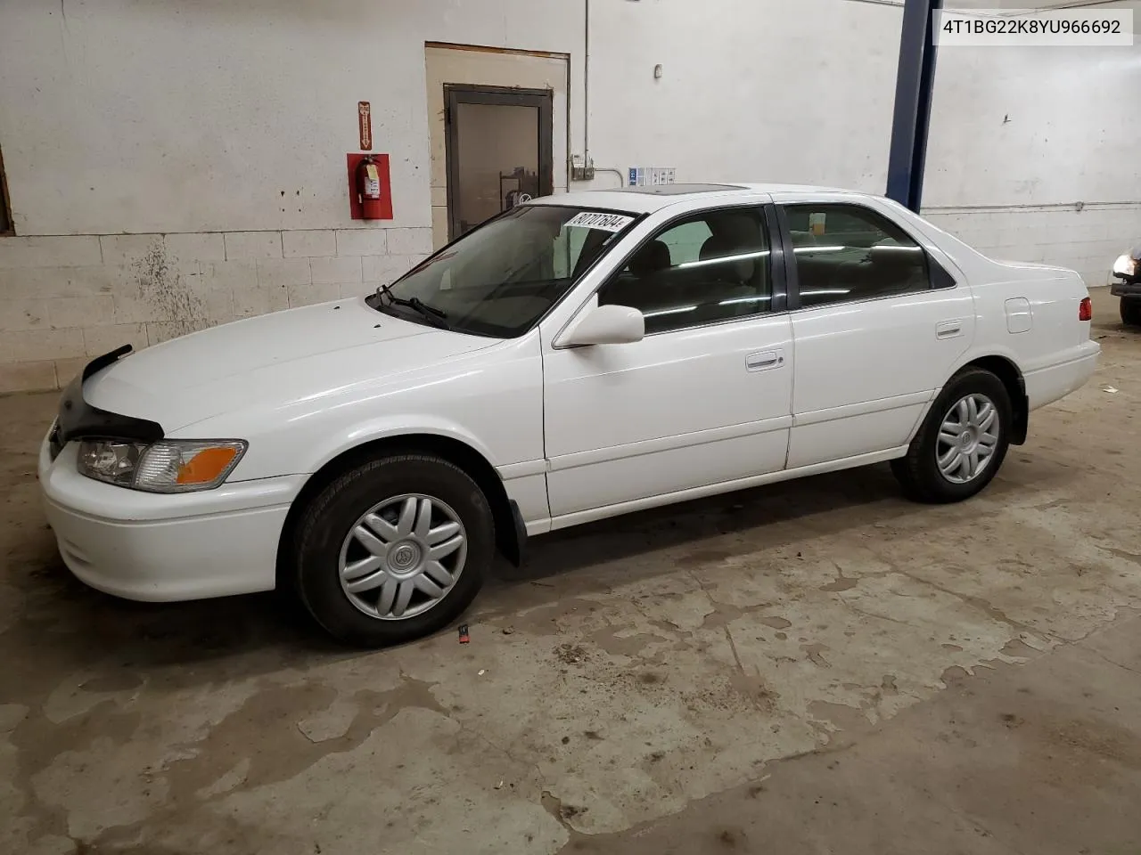 2000 Toyota Camry Ce VIN: 4T1BG22K8YU966692 Lot: 80707604