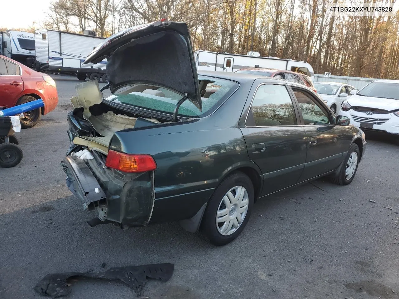 2000 Toyota Camry Ce VIN: 4T1BG22KXYU743828 Lot: 80894384