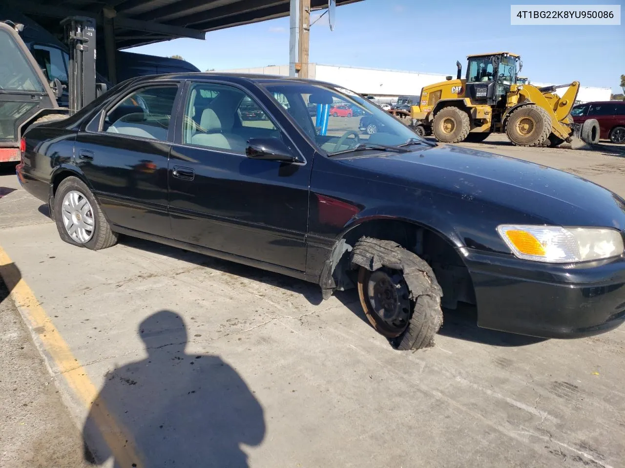 2000 Toyota Camry Ce VIN: 4T1BG22K8YU950086 Lot: 81334264