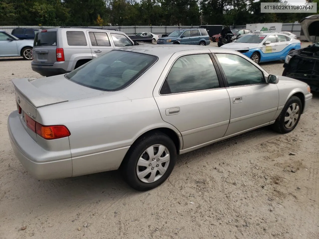 2001 Toyota Camry Ce VIN: 4T1BG22K11U807647 Lot: 70249994