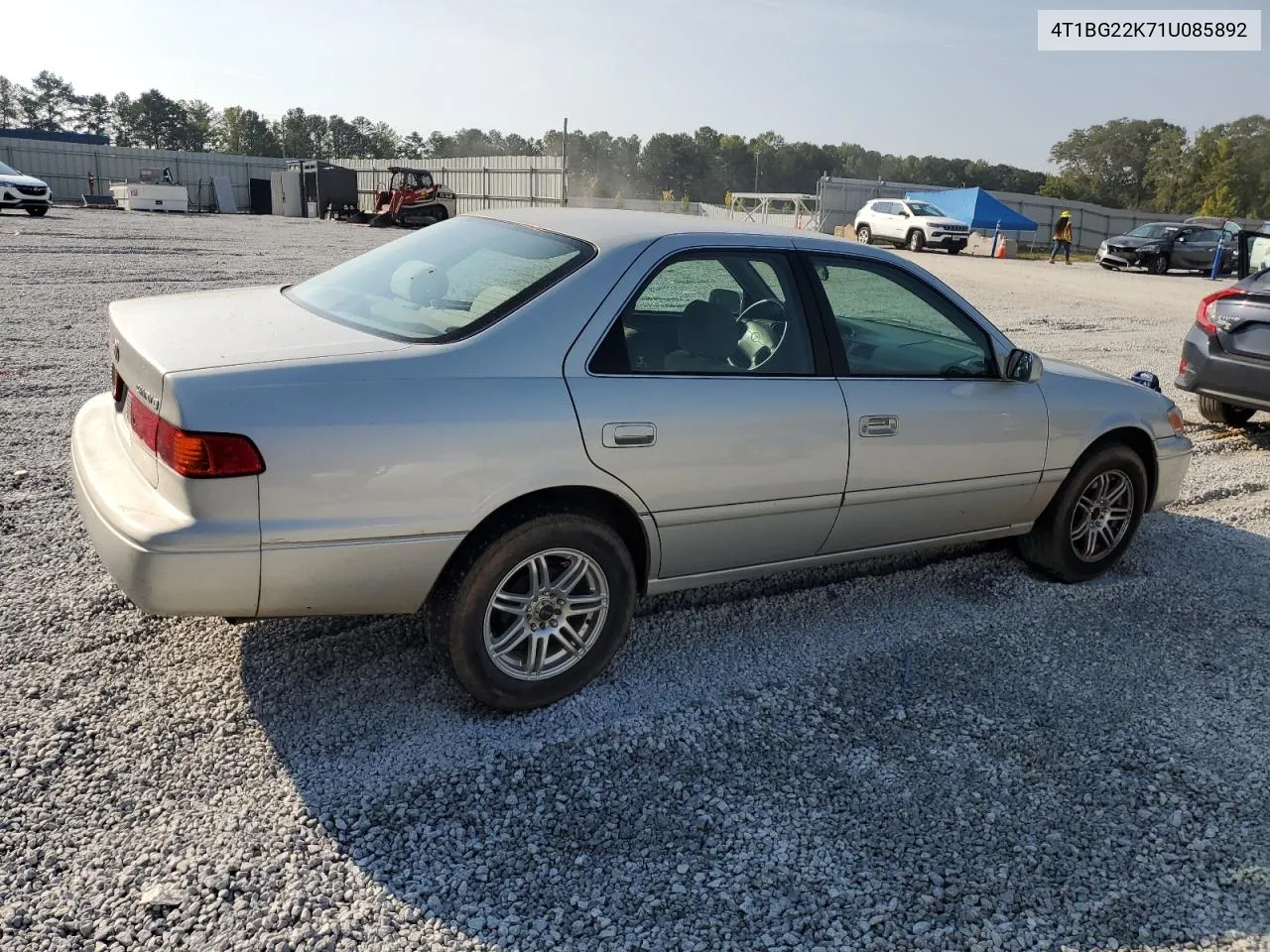 2001 Toyota Camry Ce VIN: 4T1BG22K71U085892 Lot: 71422464