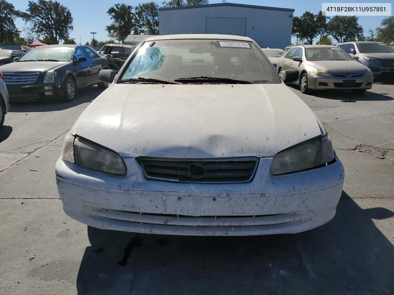 2001 Toyota Camry Le VIN: 4T1BF28K11U957851 Lot: 73991274