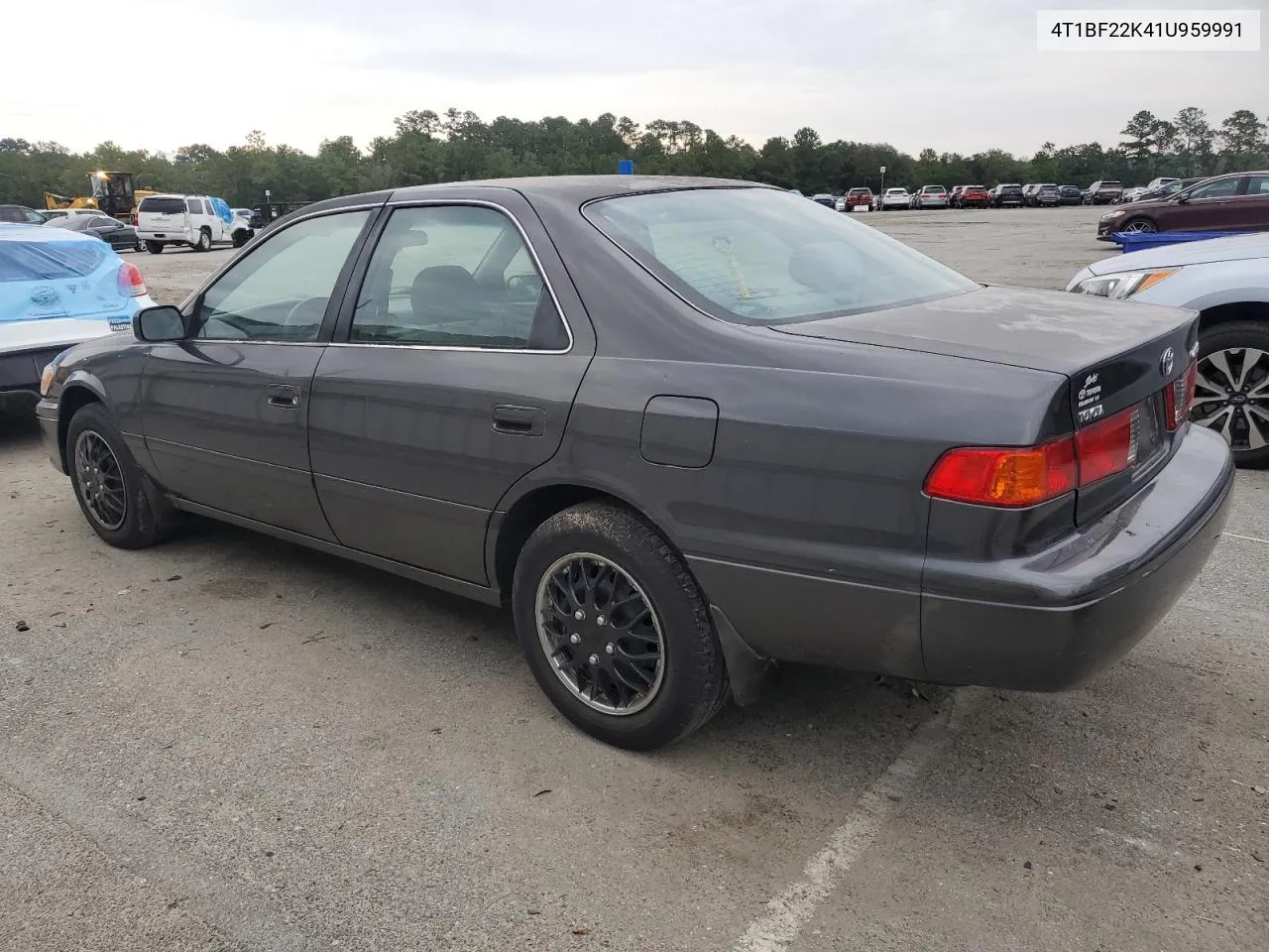 2001 Toyota Camry Le VIN: 4T1BF22K41U959991 Lot: 74670474