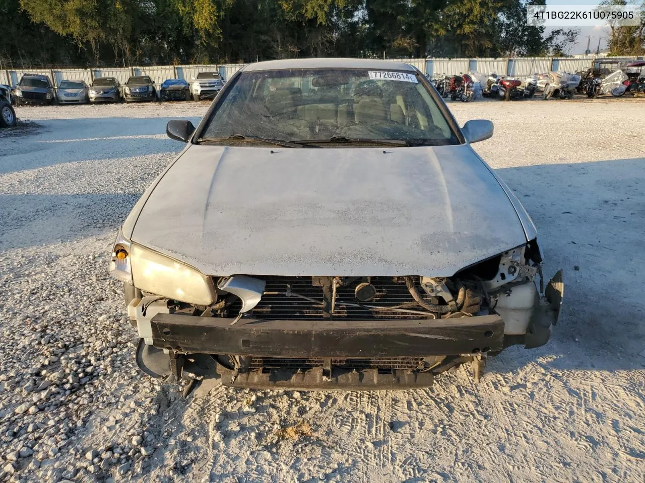 2001 Toyota Camry Ce VIN: 4T1BG22K61U075905 Lot: 77266814