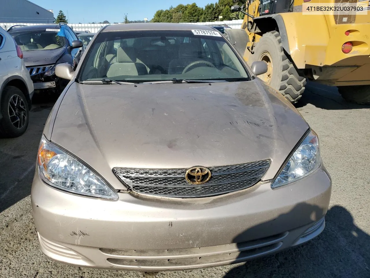 2002 Toyota Camry Le VIN: 4T1BE32K32U037903 Lot: 57787574