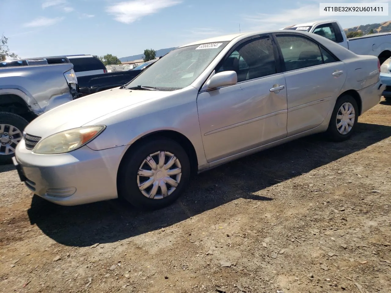 2002 Toyota Camry Le VIN: 4T1BE32K92U601411 Lot: 65682554