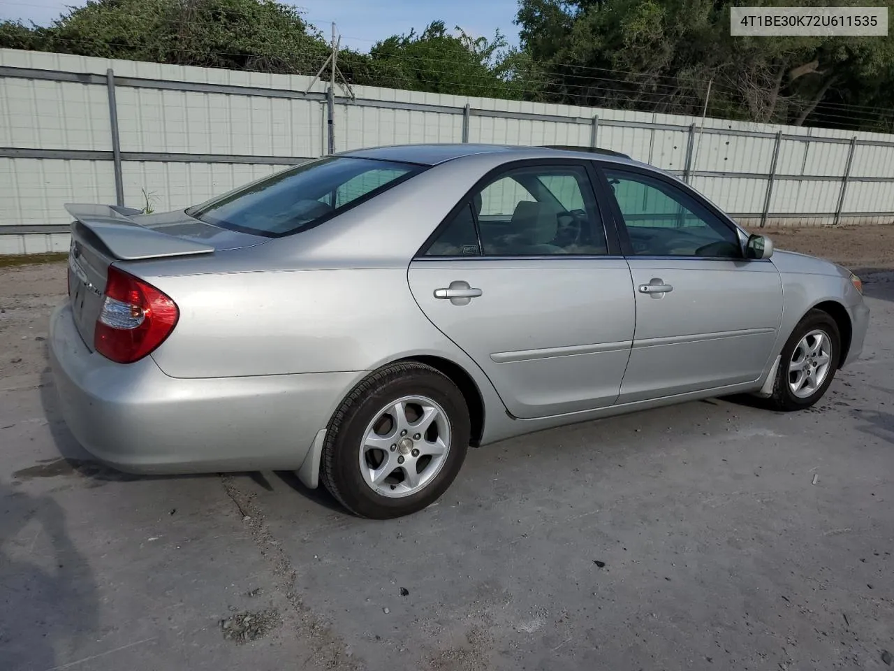 2002 Toyota Camry Le VIN: 4T1BE30K72U611535 Lot: 67366644