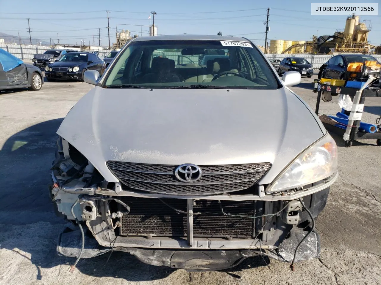 JTDBE32K920112566 2002 Toyota Camry Le