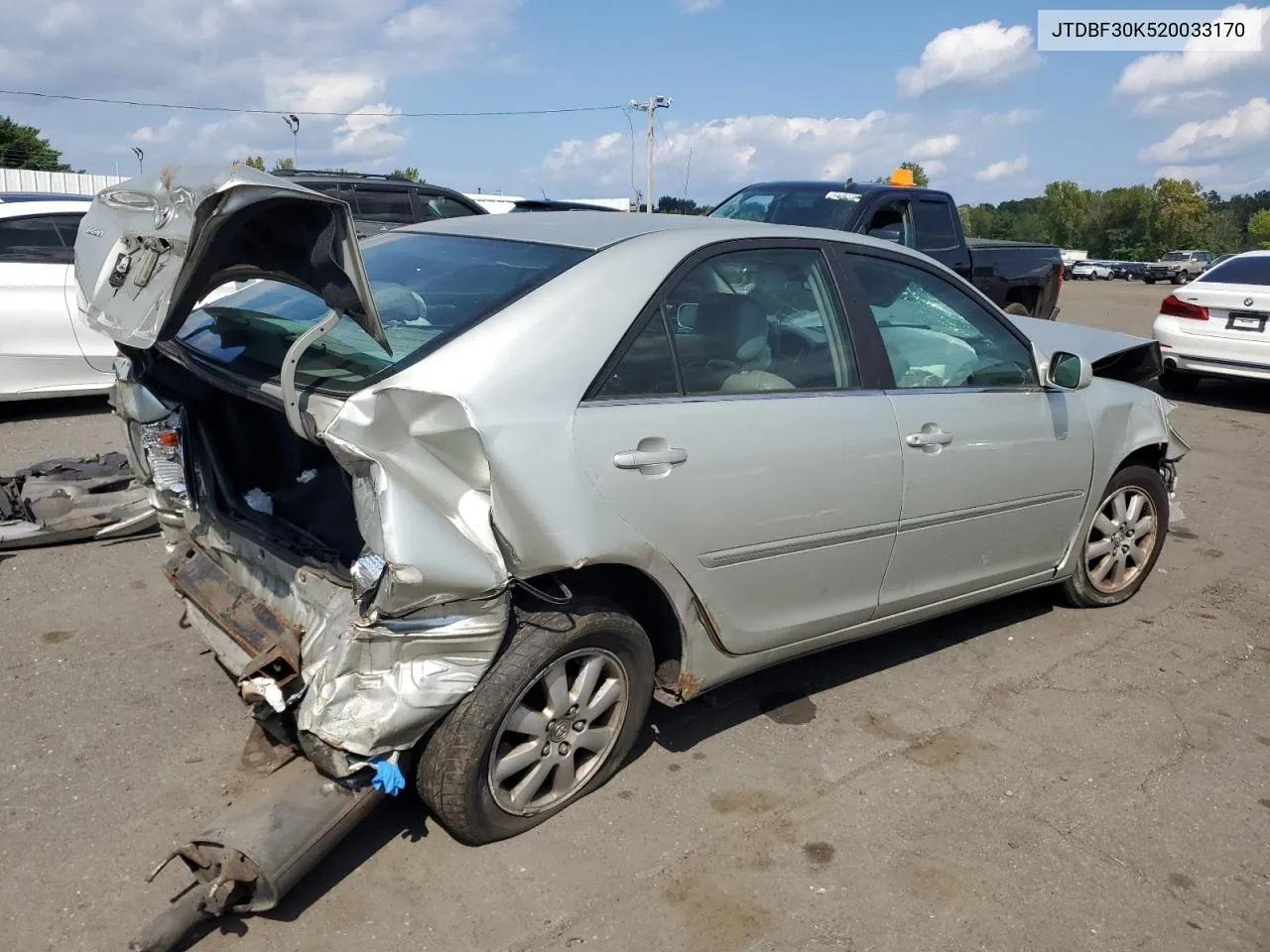 2002 Toyota Camry Le VIN: JTDBF30K520033170 Lot: 69175234