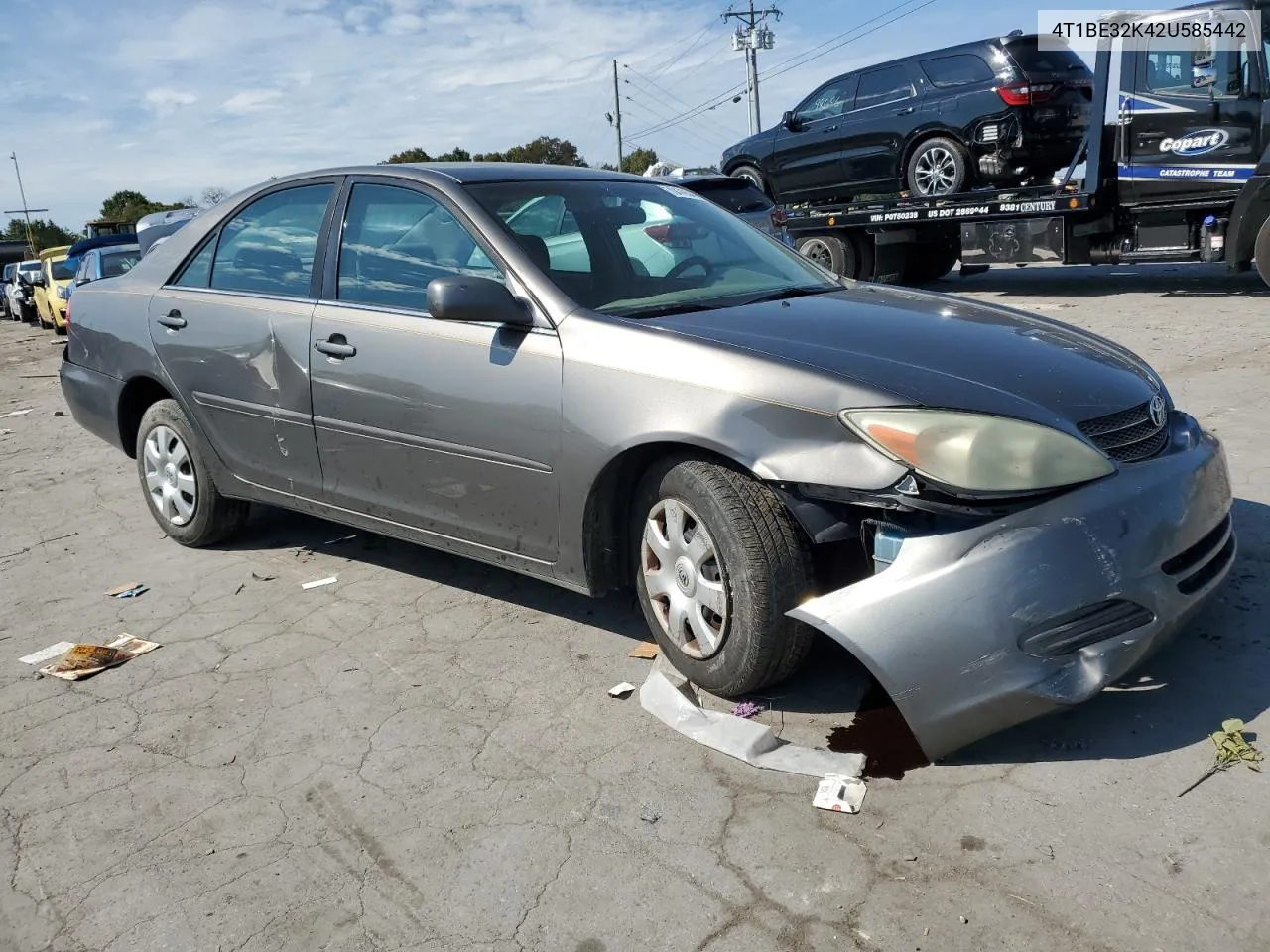 4T1BE32K42U585442 2002 Toyota Camry Le