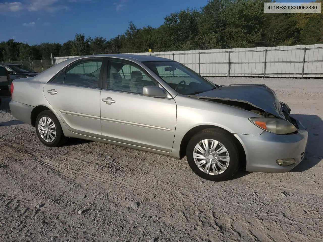 2002 Toyota Camry Le VIN: 4T1BE32K82U062330 Lot: 70698744