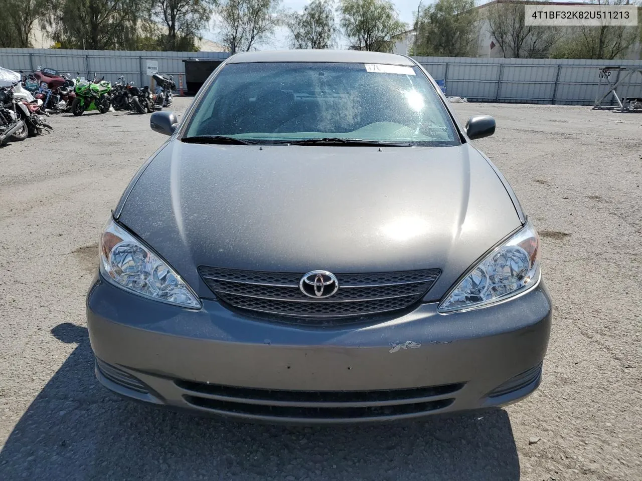 2002 Toyota Camry Le VIN: 4T1BF32K82U511213 Lot: 70813064