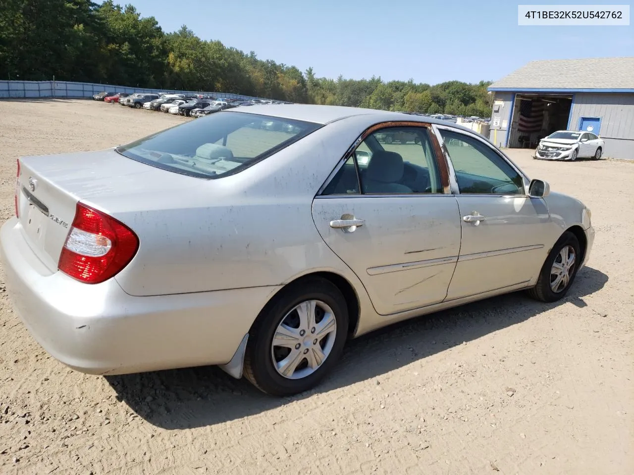 2002 Toyota Camry Le VIN: 4T1BE32K52U542762 Lot: 71238034