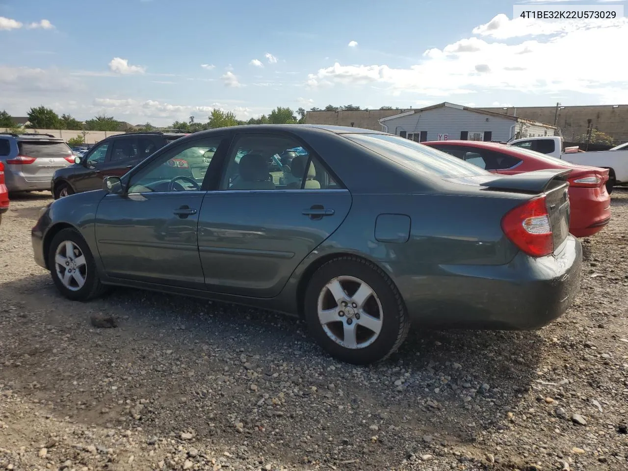 2002 Toyota Camry Le VIN: 4T1BE32K22U573029 Lot: 71661164