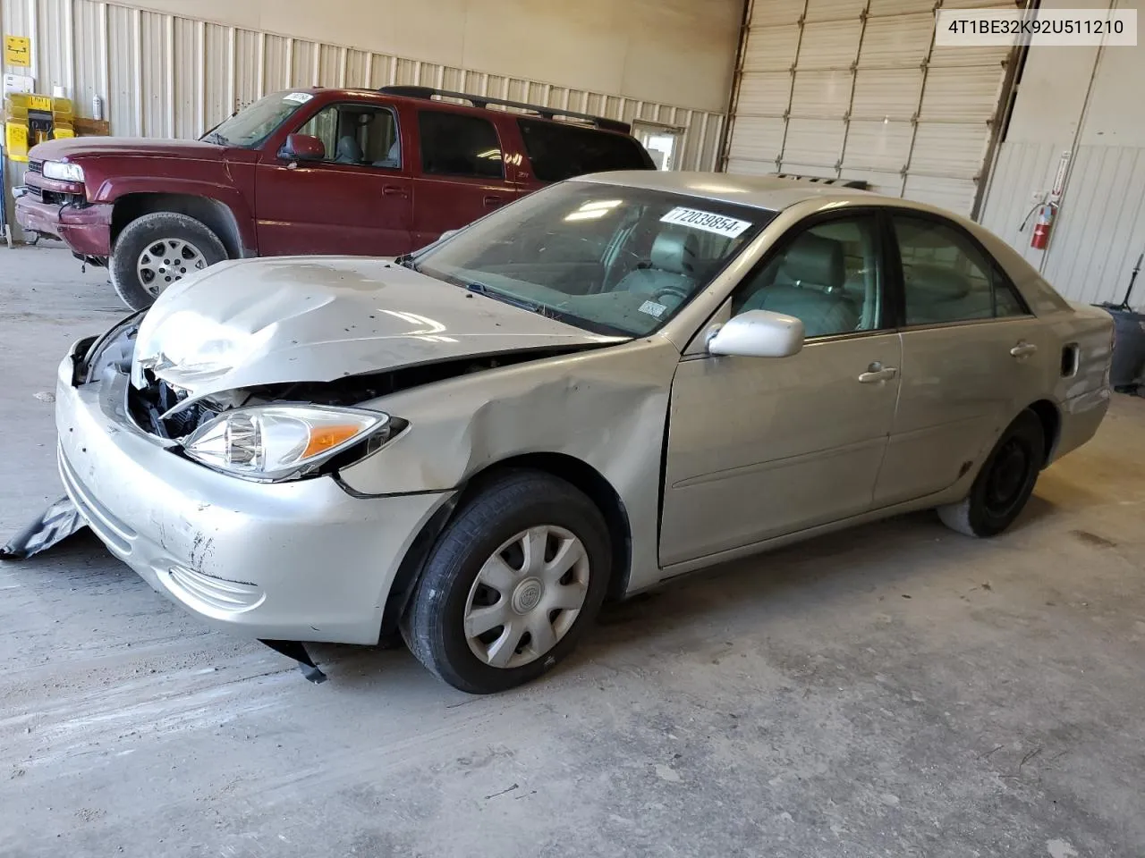 2002 Toyota Camry Le VIN: 4T1BE32K92U511210 Lot: 72039854