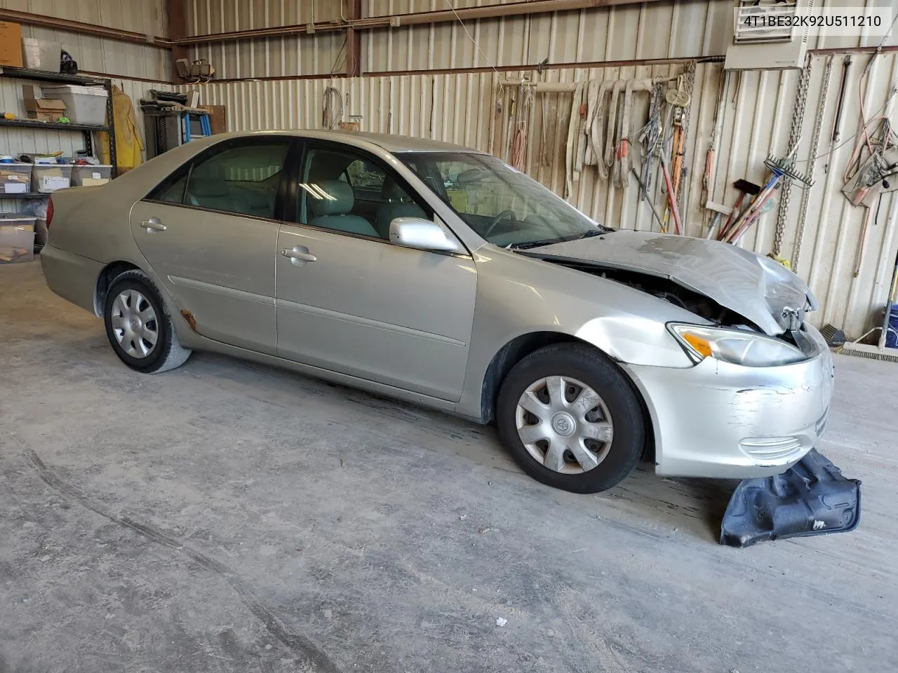 2002 Toyota Camry Le VIN: 4T1BE32K92U511210 Lot: 72039854