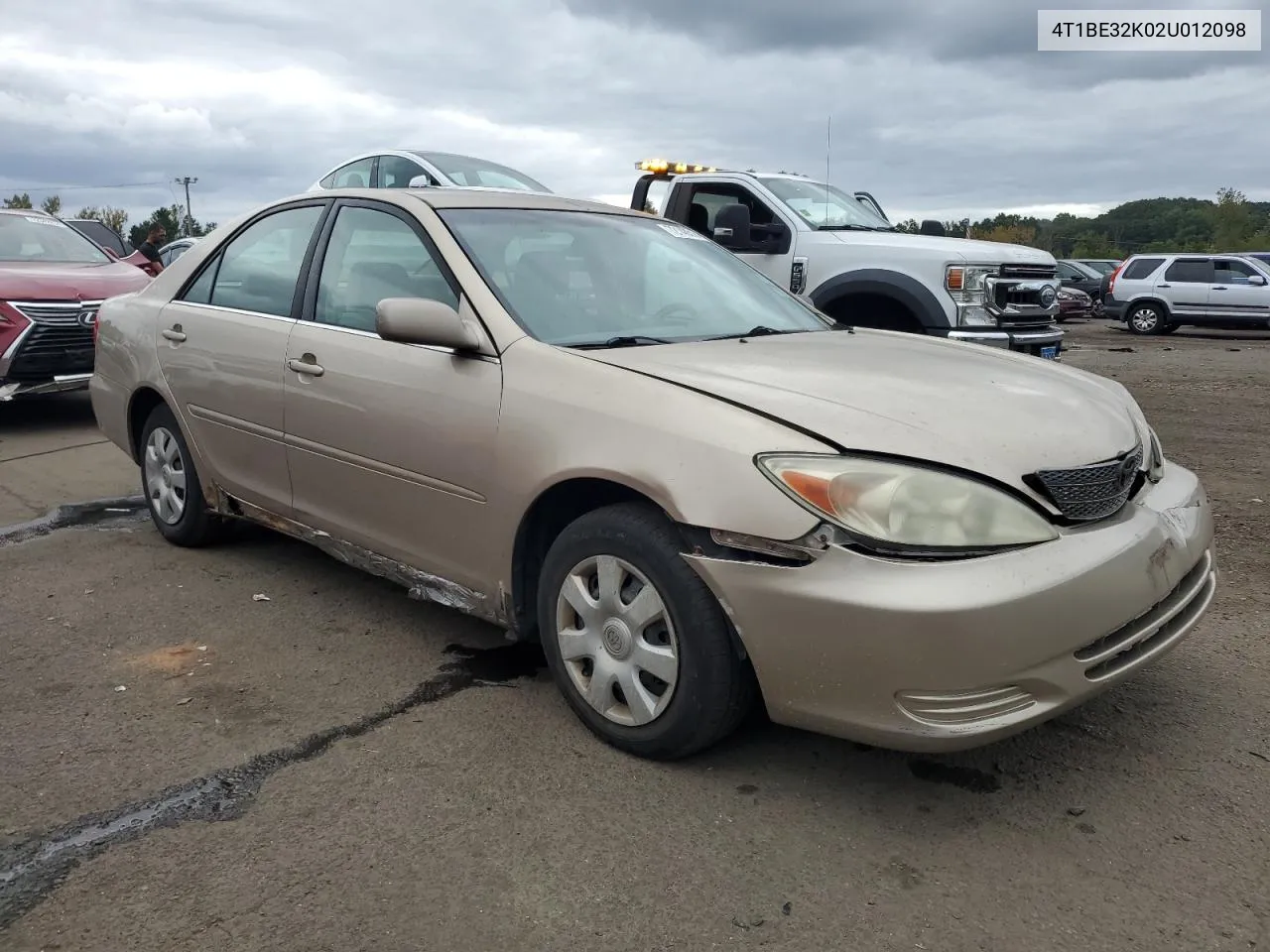 2002 Toyota Camry Le VIN: 4T1BE32K02U012098 Lot: 72148314