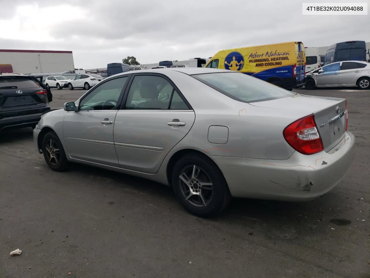 2002 Toyota Camry Le VIN: 4T1BE32K02U094088 Lot: 72521434