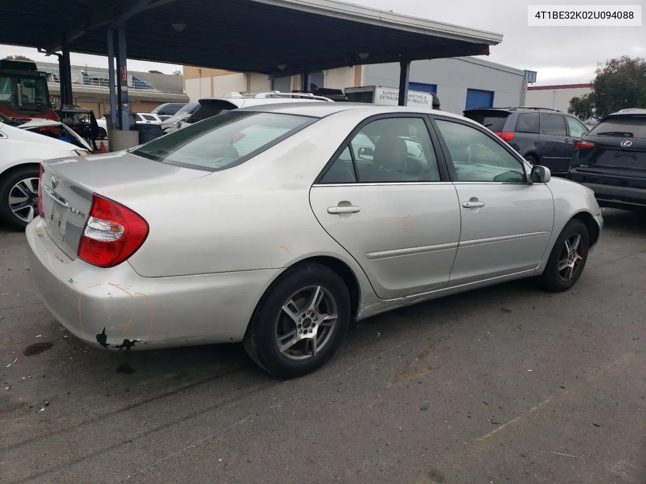 2002 Toyota Camry Le VIN: 4T1BE32K02U094088 Lot: 72521434