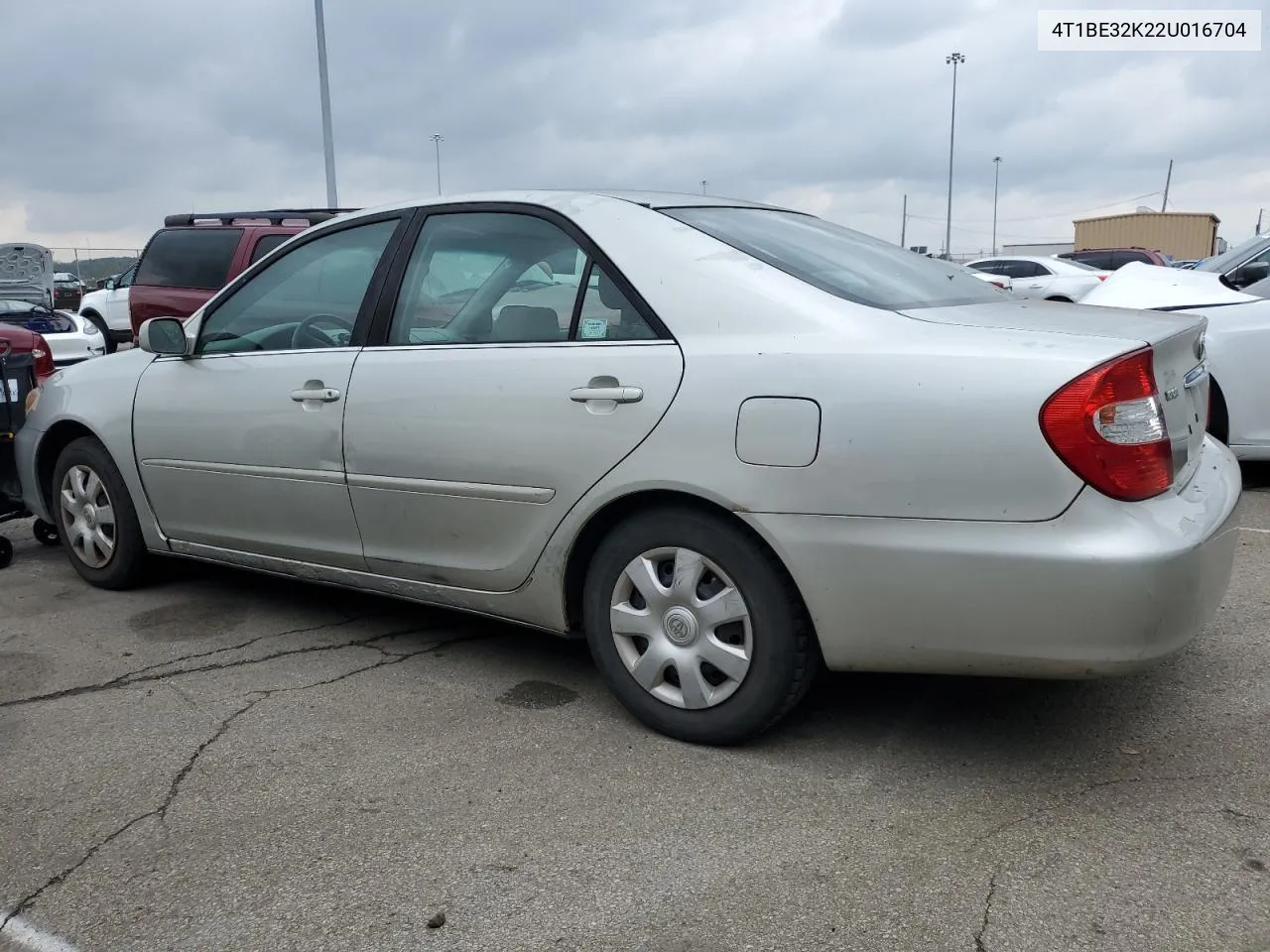 2002 Toyota Camry Le VIN: 4T1BE32K22U016704 Lot: 72962564