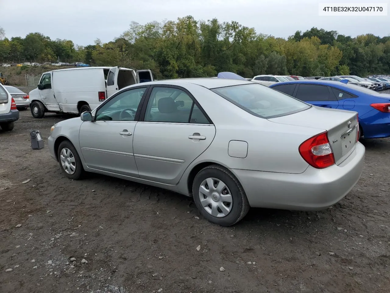 2002 Toyota Camry Le VIN: 4T1BE32K32U047170 Lot: 73436474