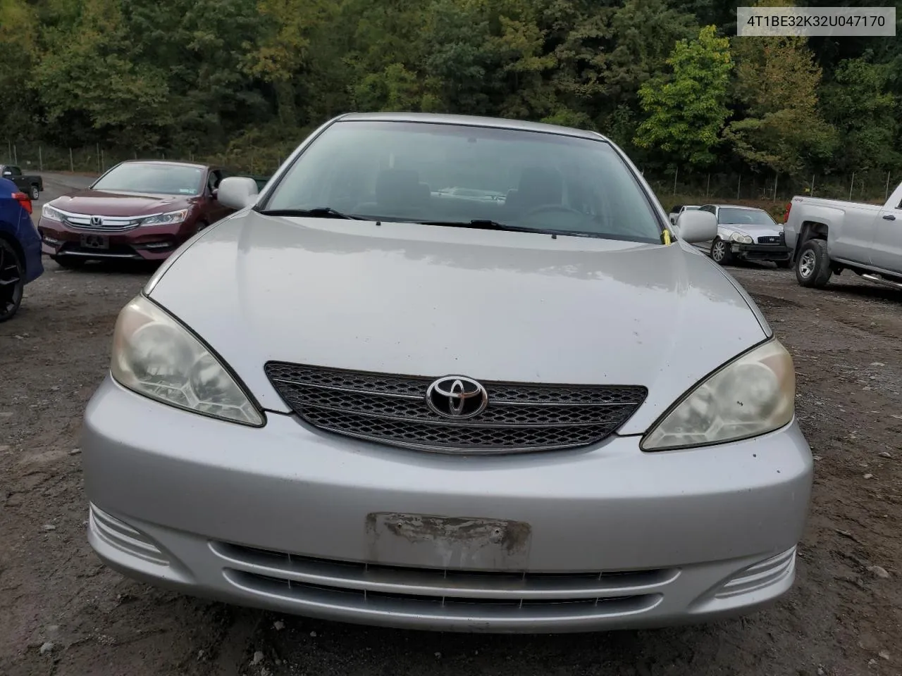 2002 Toyota Camry Le VIN: 4T1BE32K32U047170 Lot: 73436474