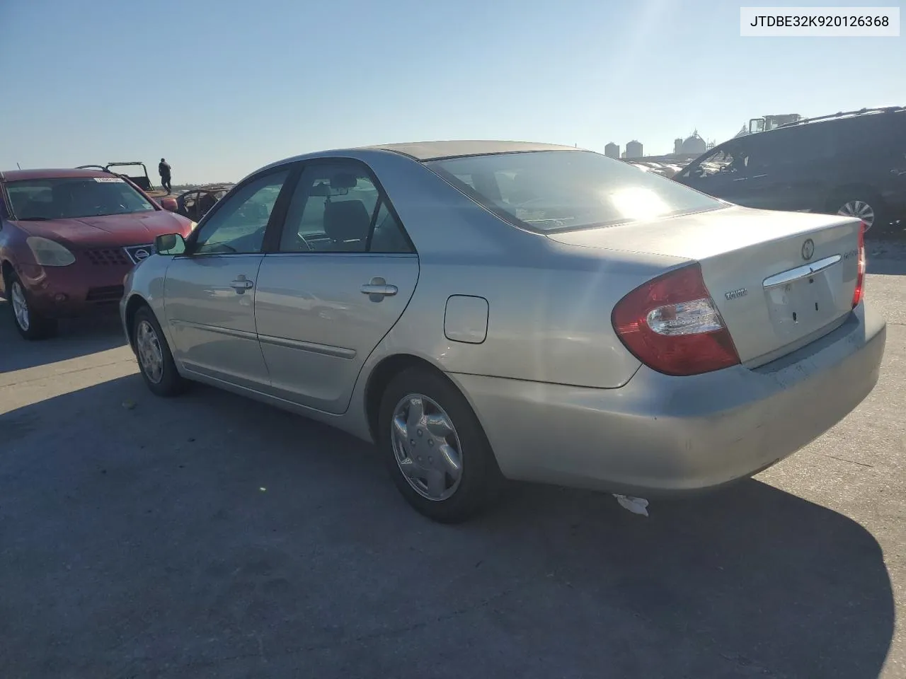 2002 Toyota Camry Le VIN: JTDBE32K920126368 Lot: 73971864