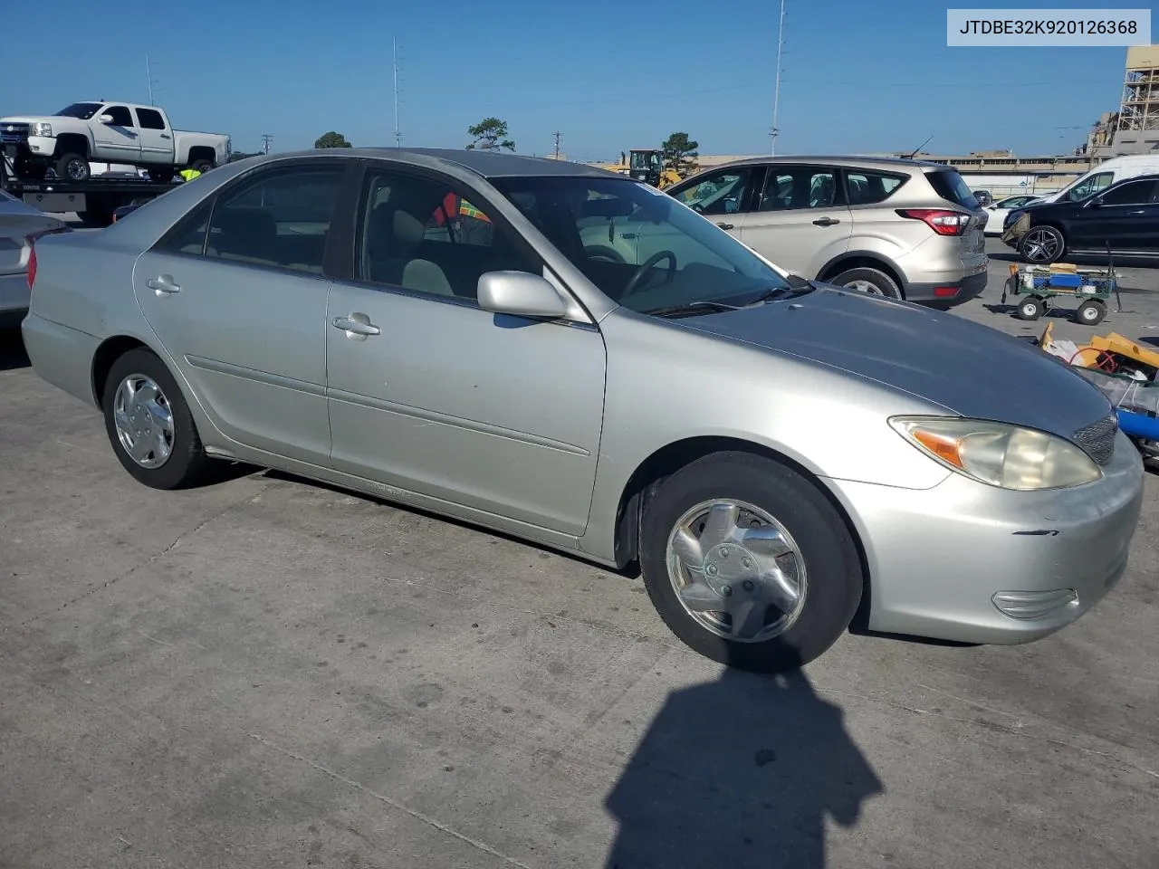 2002 Toyota Camry Le VIN: JTDBE32K920126368 Lot: 73971864