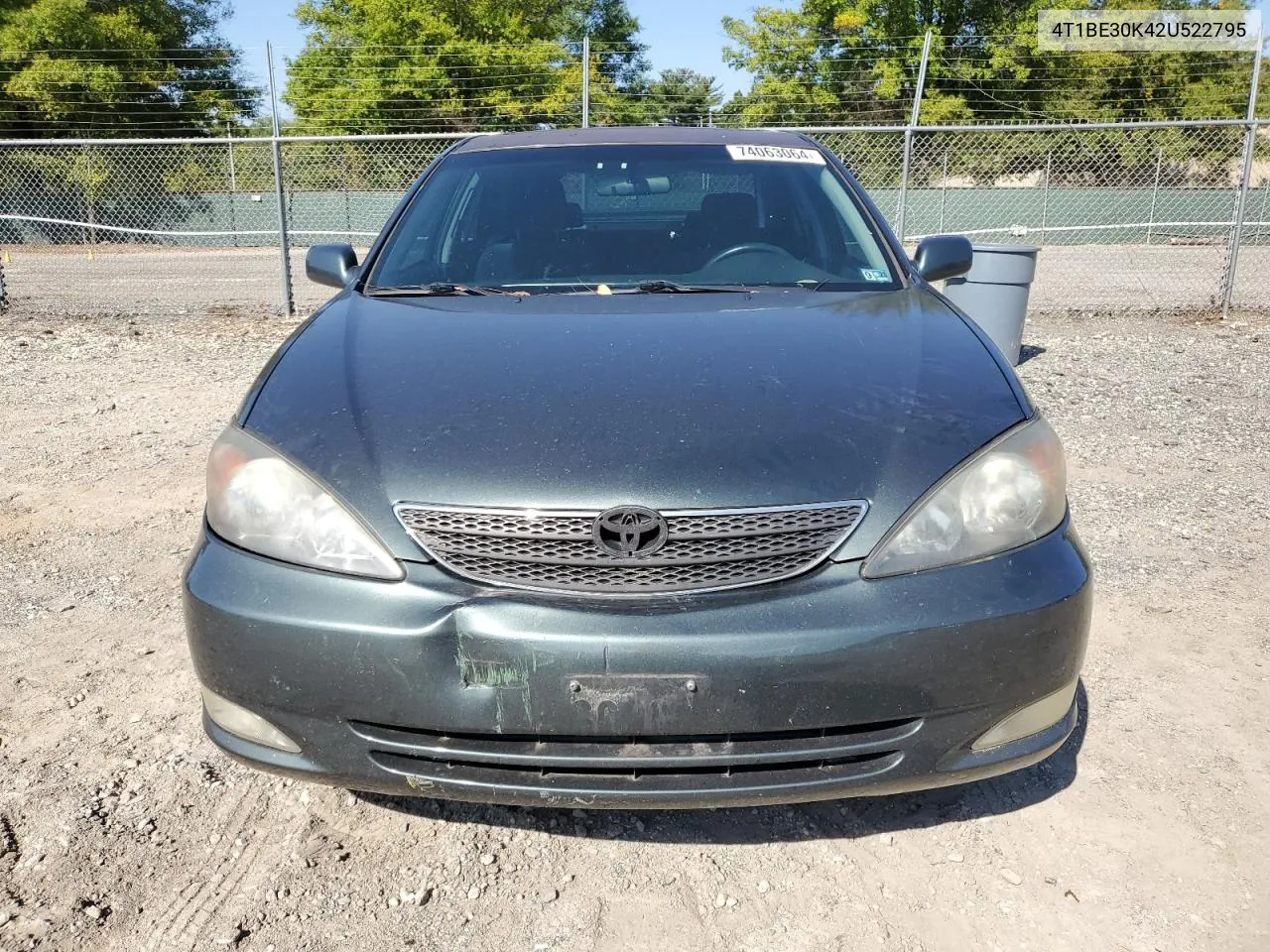 2002 Toyota Camry Le VIN: 4T1BE30K42U522795 Lot: 74063064