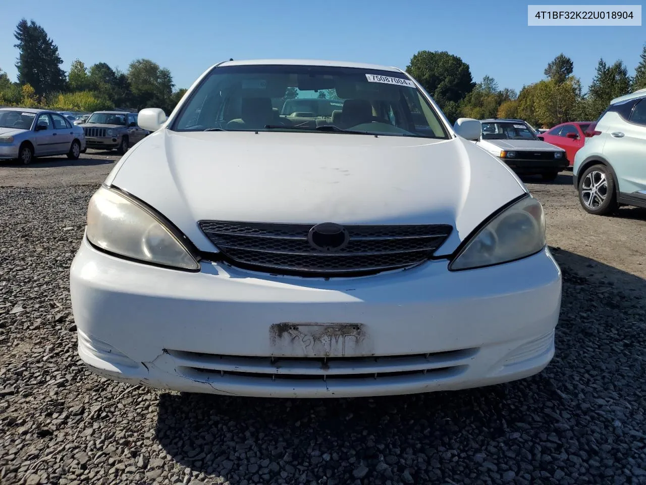 2002 Toyota Camry Le VIN: 4T1BF32K22U018904 Lot: 75087004