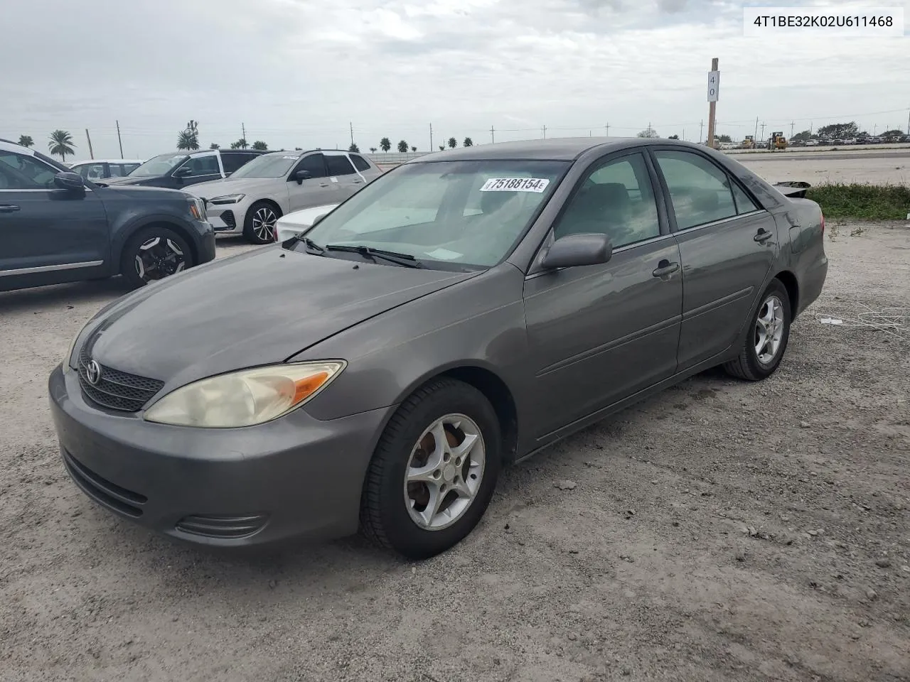 2002 Toyota Camry Le VIN: 4T1BE32K02U611468 Lot: 75188154