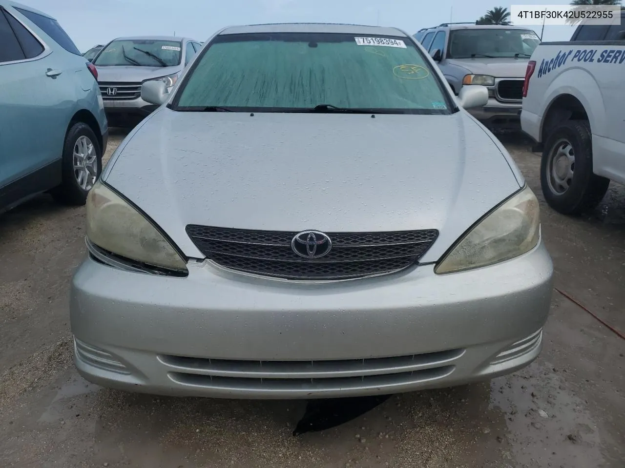 2002 Toyota Camry Le VIN: 4T1BF30K42U522955 Lot: 75198394